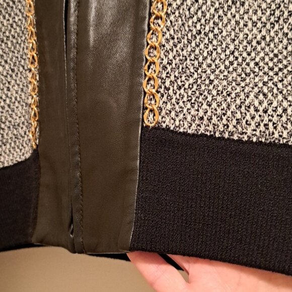 St John Collection Marie Grey Vintage Knit Short Jacket Leather trim sz S - Picture 6 of 13